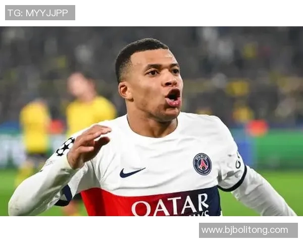 足球星坠引发全球震动 众多球迷哀悼传奇球员永远离世 足球星坠引发全球震动 众多球迷哀悼传奇球员永远离世